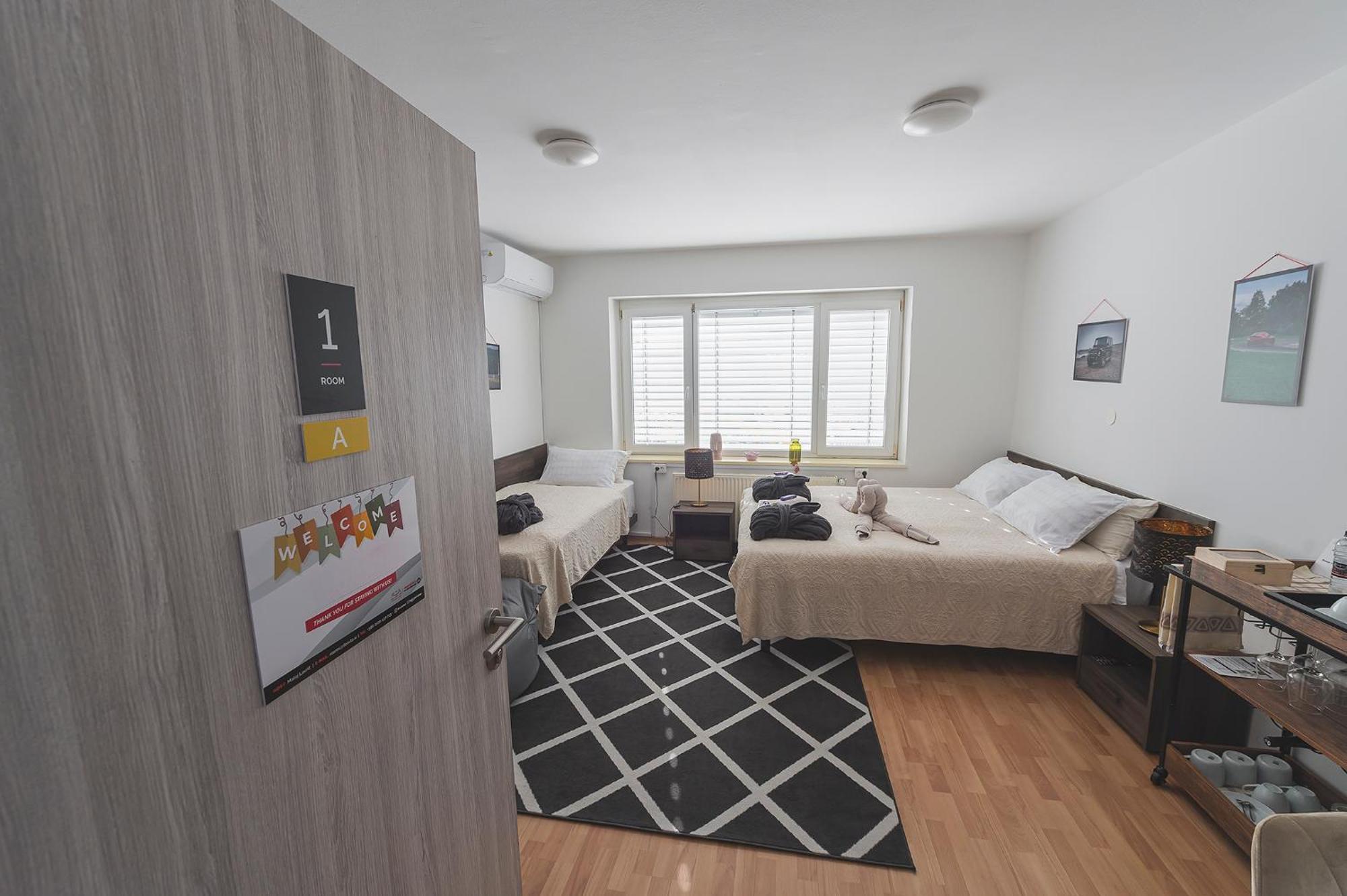 Do Avta Rooms 류블랴나 외부 사진